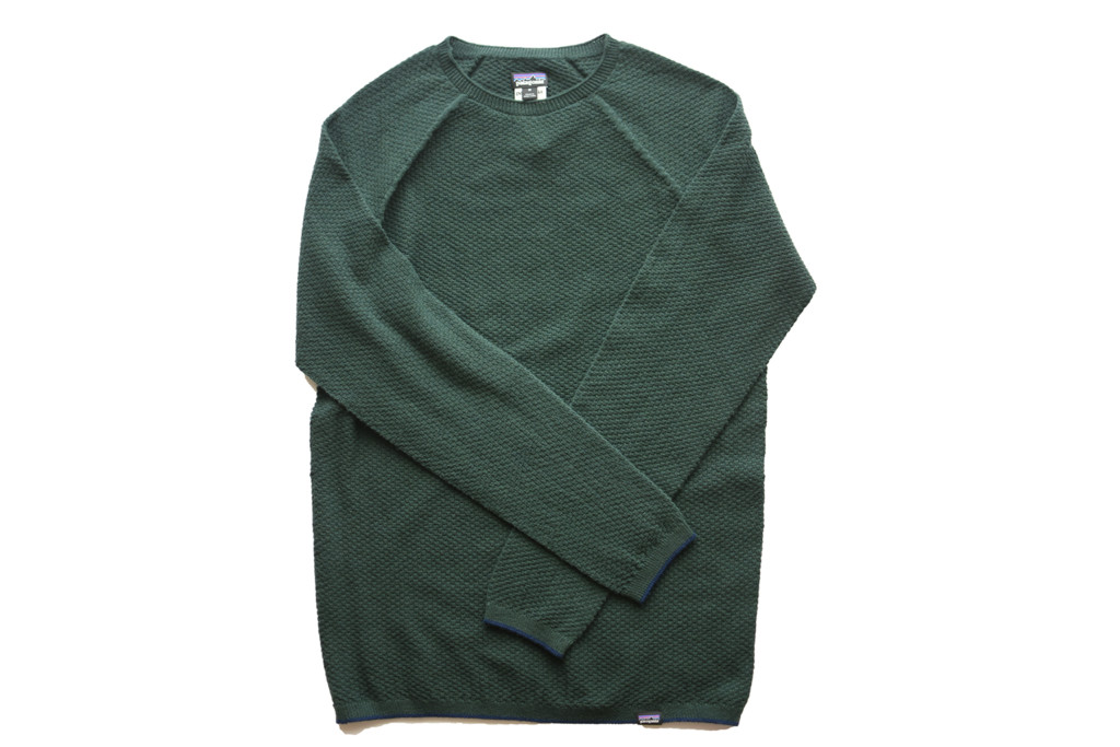 パタゴニア「キャプリーン・エア・クルー」はセーター感覚で着られるベースレイヤー